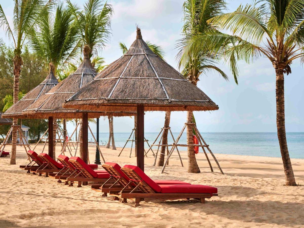 Moevenpick Villas & Residences دونغ دونغ المظهر الخارجي الصورة The beach at the Sheraton Nha Trang Hotel & Spa Resort