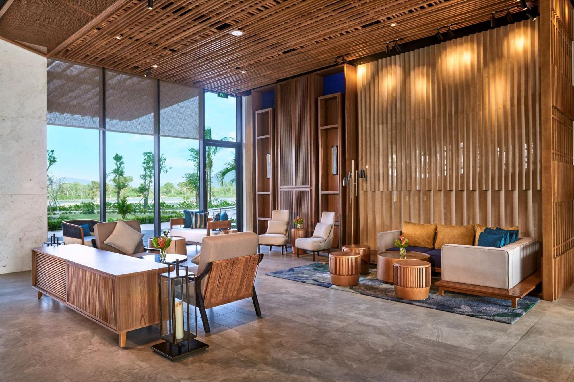 Moevenpick Villas & Residences دونغ دونغ المظهر الخارجي الصورة The lobby of the hotel